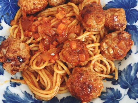 ごろごろミートボールパスタ